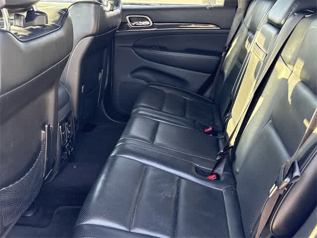 Thumbnail: 2017 Jeep Grand Cherokee - 13