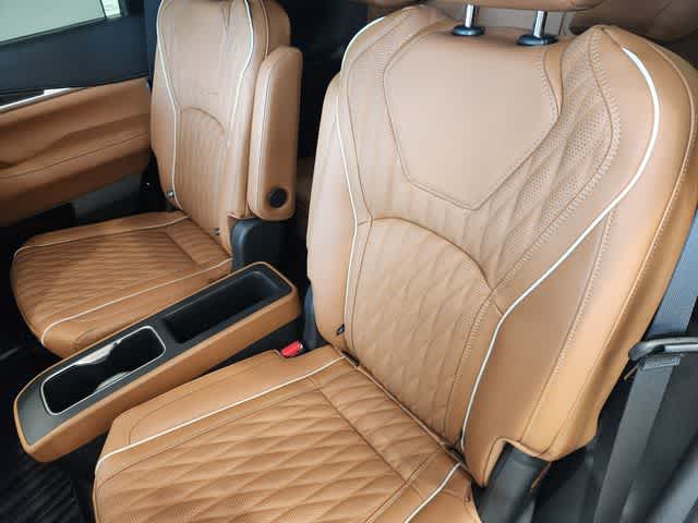 Thumbnail: 2026 INFINITI QX60 - 13