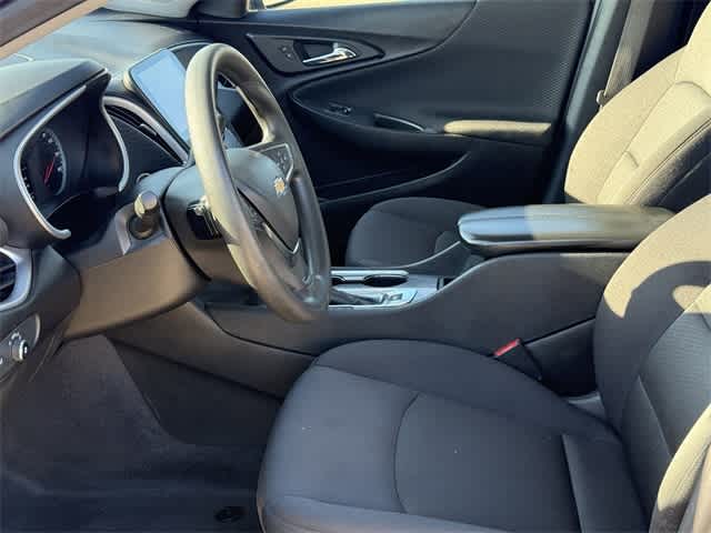 Thumbnail: 2023 Chevrolet Malibu - 11