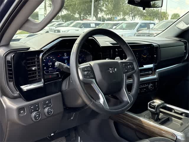 Thumbnail: 2023 Chevrolet Silverado 1500 - 11