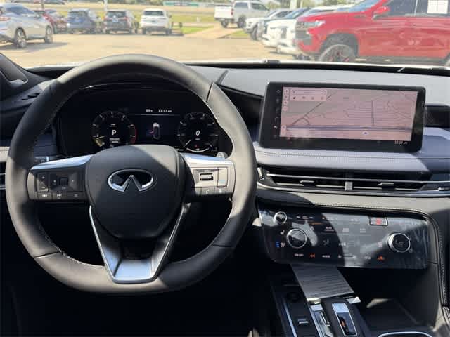 Thumbnail: 2026 INFINITI QX60 - 17