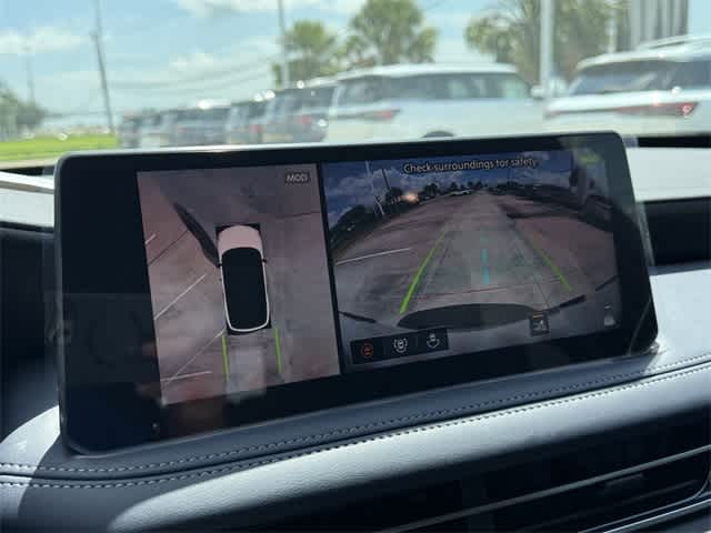 Thumbnail: 2026 INFINITI QX60 - 24