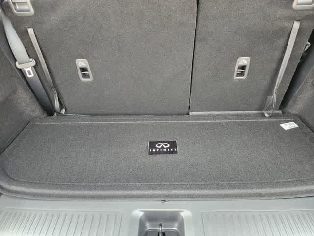 Thumbnail: 2026 INFINITI QX60 - 19