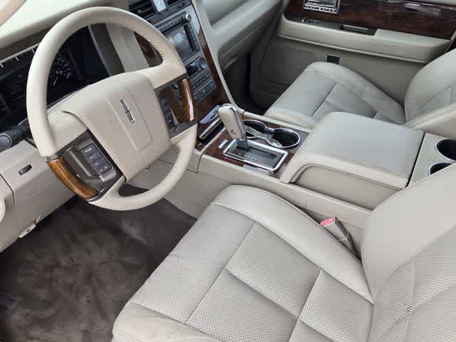 Thumbnail: 2011 Lincoln Navigator - 2