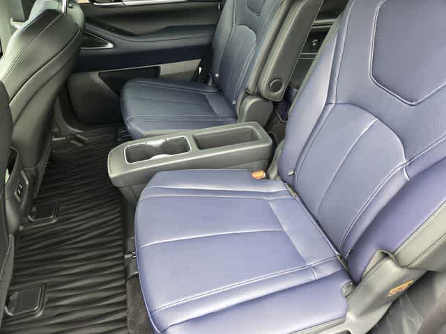 Thumbnail: 2027 INFINITI QX60 - 13