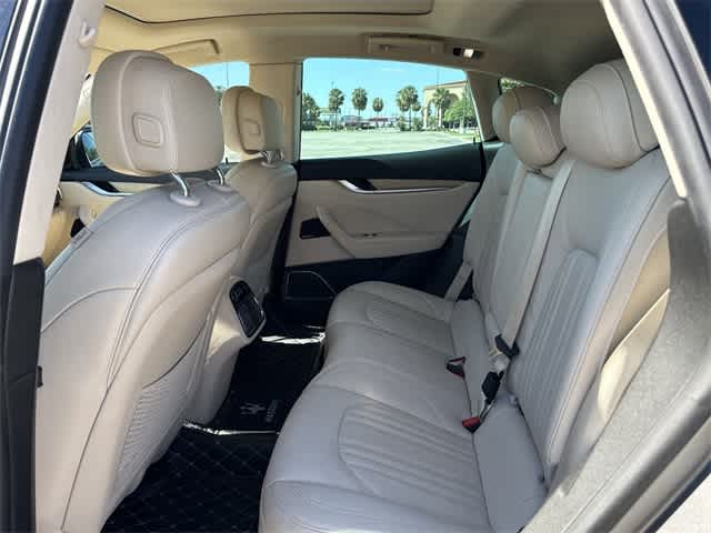 Thumbnail: 2018 Maserati Levante - 15