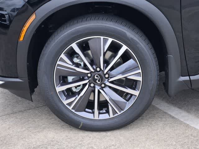 Thumbnail: 2027 INFINITI QX60 - 8