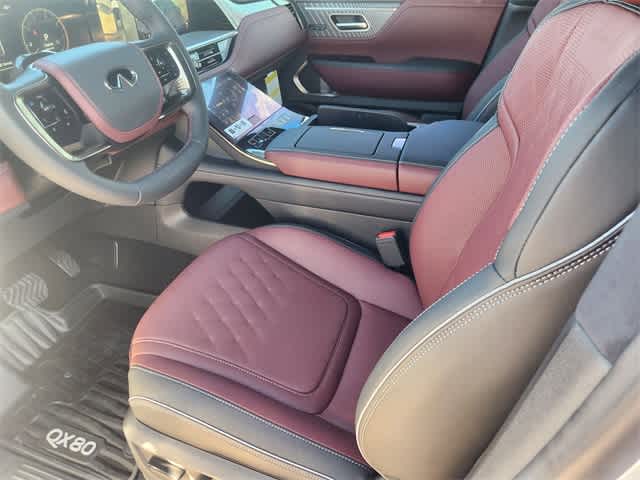 Thumbnail: 2026 INFINITI QX80 - 2