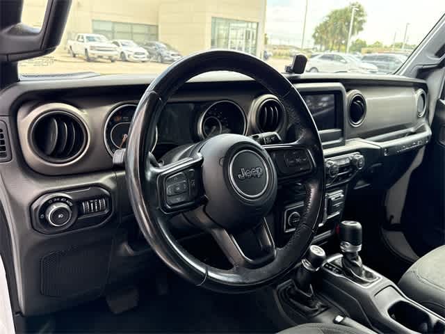 Thumbnail: 2020 Jeep Wrangler - 25