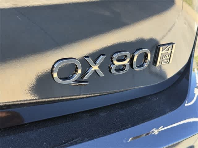 Thumbnail: 2026 INFINITI QX80 - 5