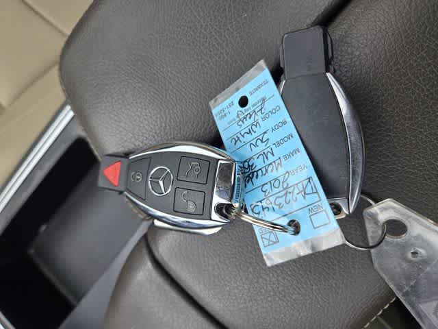 Thumbnail: 2013 Mercedes-Benz M-Class - 20