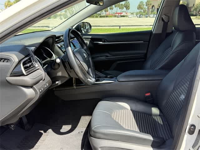 Thumbnail: 2020 Toyota Camry - 11