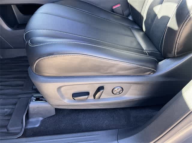 2025 INFINITI QX60 Luxe 14