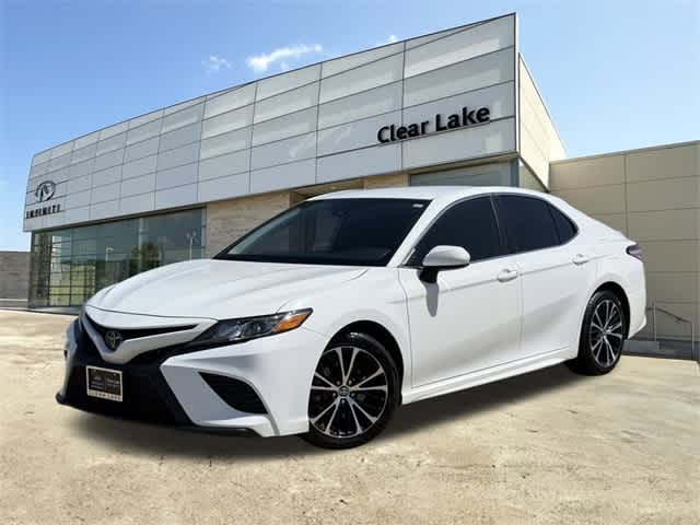 Thumbnail: 2020 Toyota Camry - 1