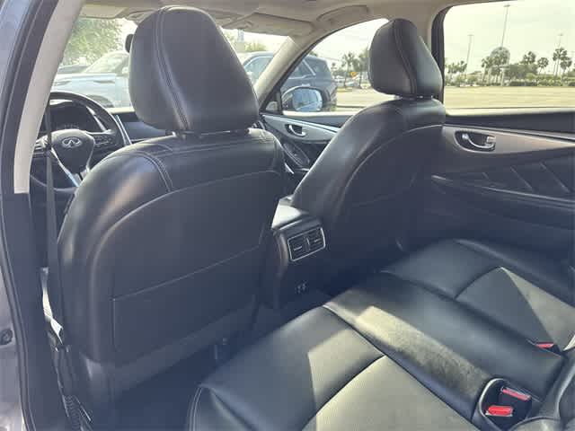 2023 INFINITI Q50 Luxe 9
