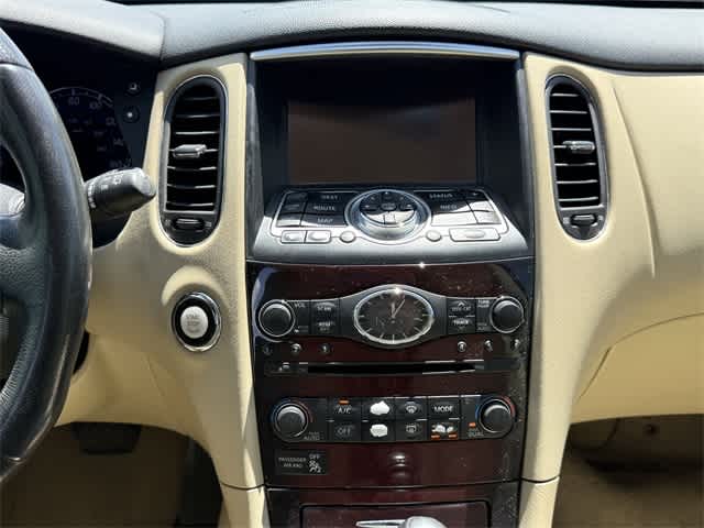Thumbnail: 2017 INFINITI QX50 - 17