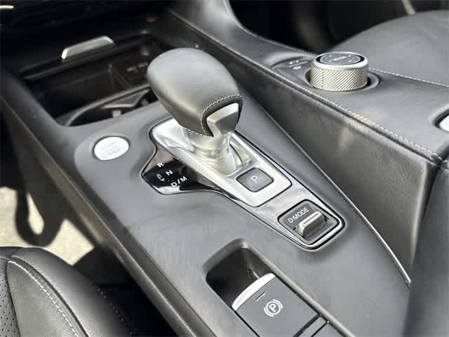 2022 INFINITI QX50 Luxe 17
