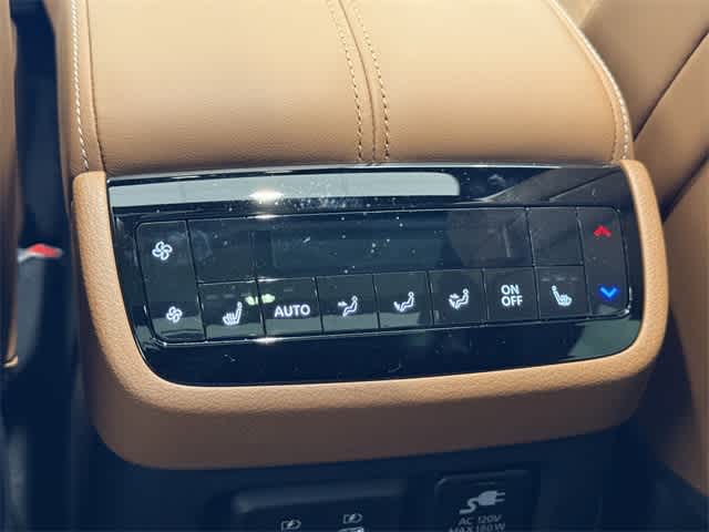 Thumbnail: 2026 INFINITI QX60 - 21