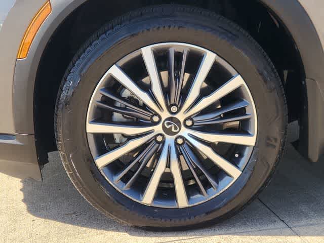 Thumbnail: 2023 INFINITI QX60 - 8