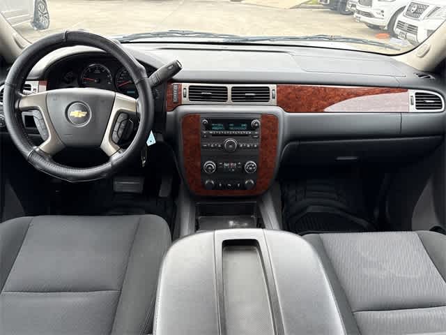 Thumbnail: 2013 Chevrolet Tahoe - 15