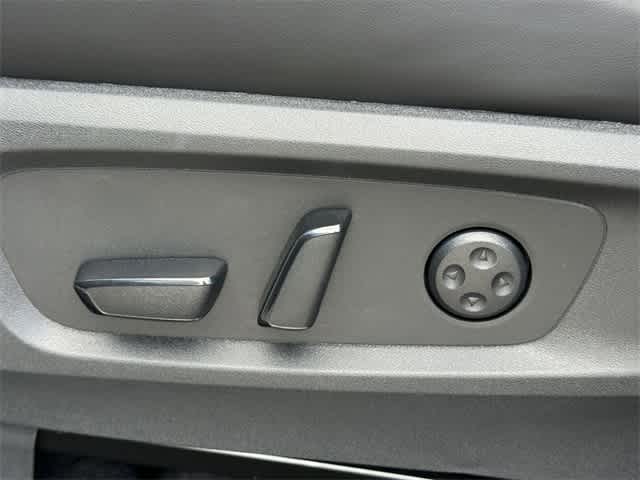 Thumbnail: 2026 INFINITI QX60 - 22