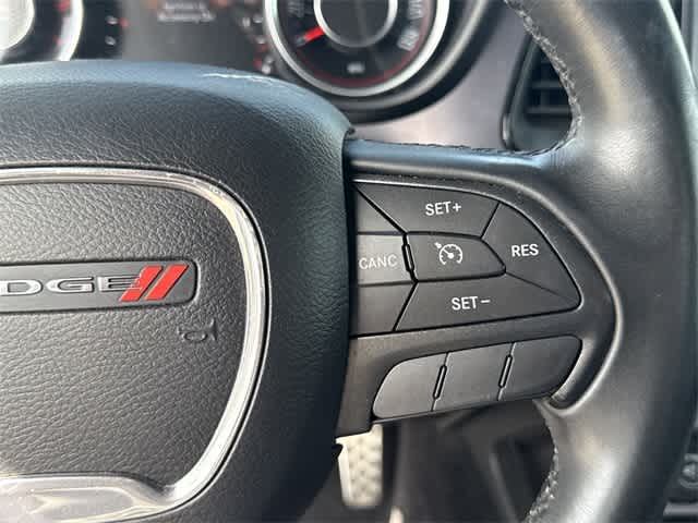 Thumbnail: 2015 Dodge Challenger - 18