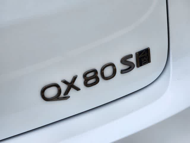Thumbnail: 2026 INFINITI QX80 - 7