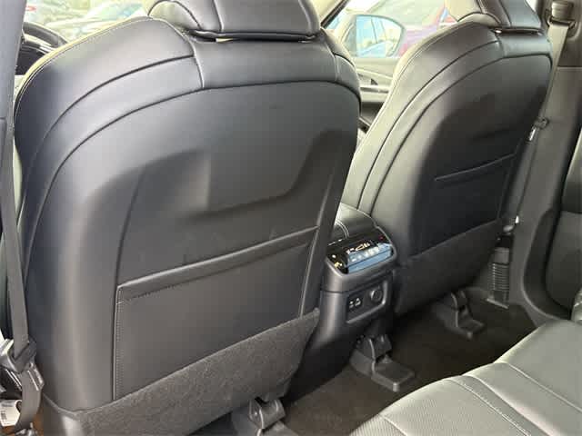 Thumbnail: 2023 INFINITI QX60 - 15