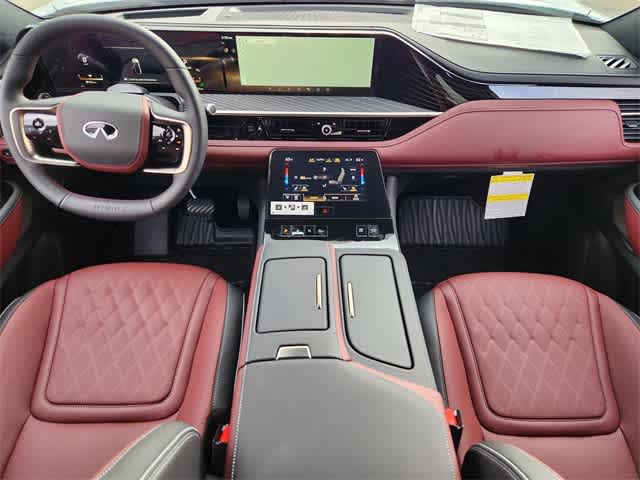 Thumbnail: 2026 INFINITI QX80 - 10