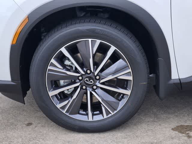 Thumbnail: 2027 INFINITI QX60 - 8