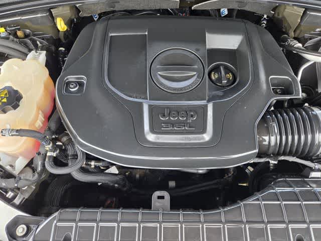 Thumbnail: 2022 Jeep Grand Cherokee L - 8