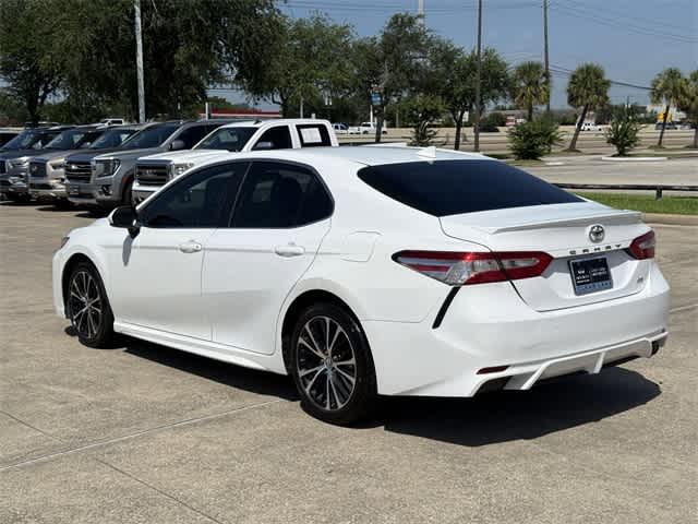 Thumbnail: 2020 Toyota Camry - 3