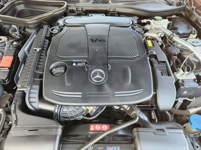 Thumbnail: 2012 Mercedes-Benz SLK - 9