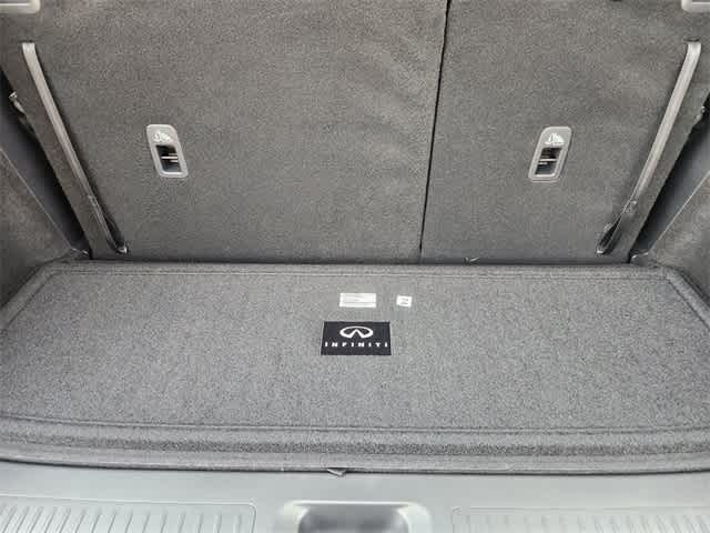 Thumbnail: 2026 INFINITI QX60 - 19