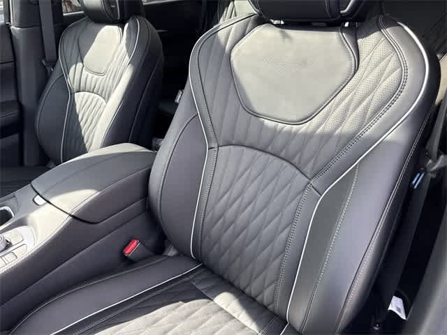 Thumbnail: 2026 INFINITI QX60 - 13