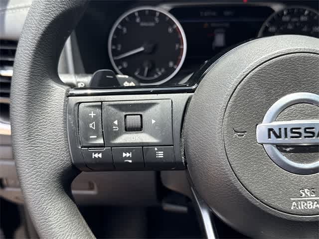 2021 Nissan Rogue SV 23