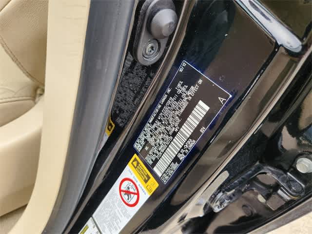 Thumbnail: 2013 Lexus RX - 21