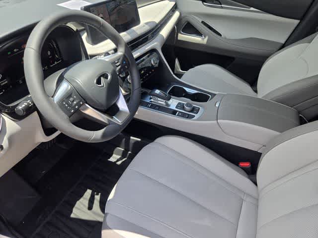 Thumbnail: 2027 INFINITI QX60 - 2