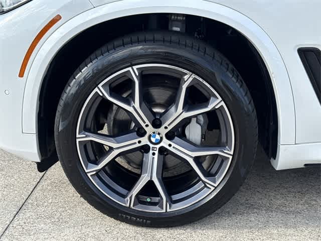 Thumbnail: 2022 BMW X5 - 7