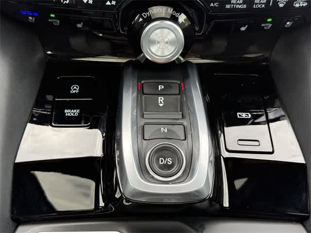 Thumbnail: 2022 Acura MDX - 17