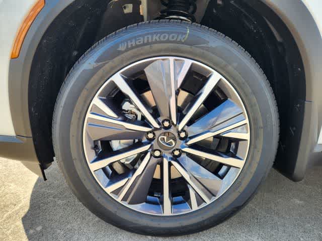 Thumbnail: 2026 INFINITI QX60 - 7