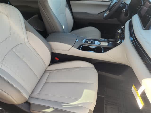 Thumbnail: 2026 INFINITI QX60 - 14