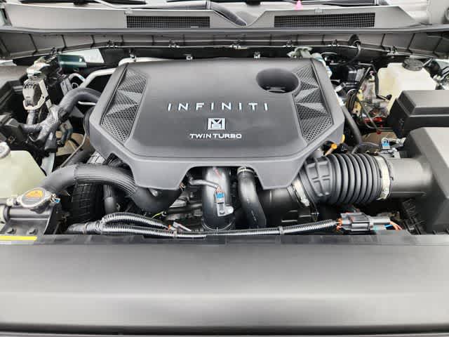 Thumbnail: 2026 INFINITI QX80 - 9