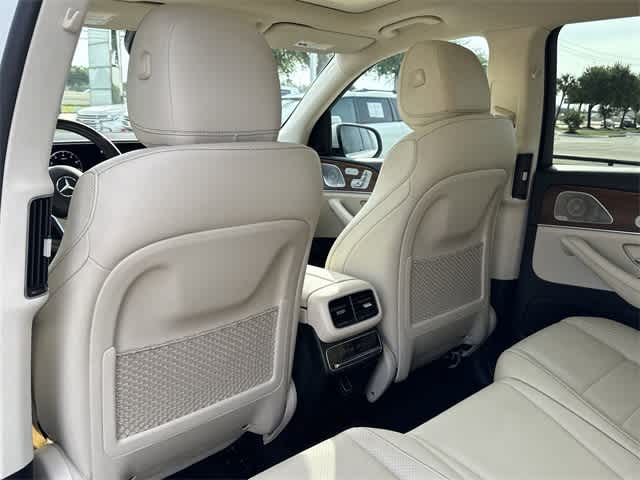 2021 Mercedes-Benz GLS 450 4MATIC 13