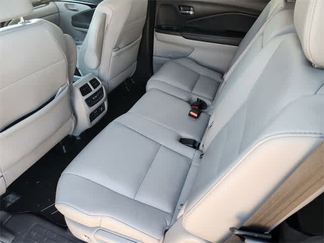 Thumbnail: 2020 Honda Pilot - 12