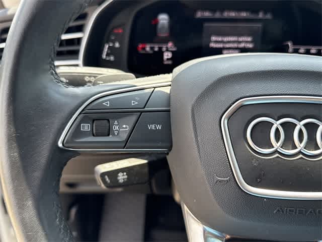 Thumbnail: 2022 Audi Q8 - 22