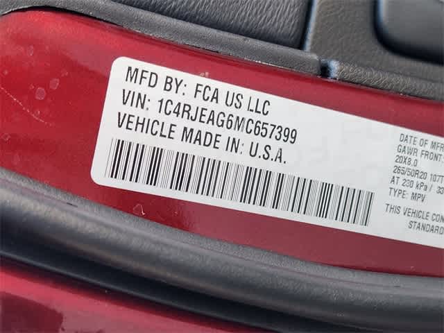 Thumbnail: 2021 Jeep Grand Cherokee - 21