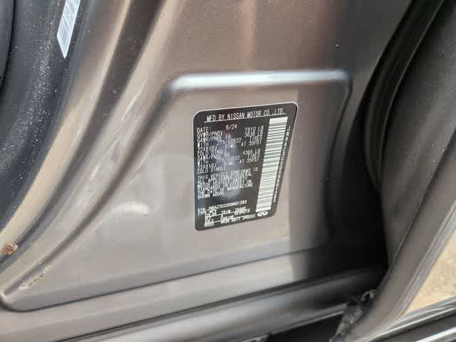 Thumbnail: 2025 INFINITI QX80 - 21