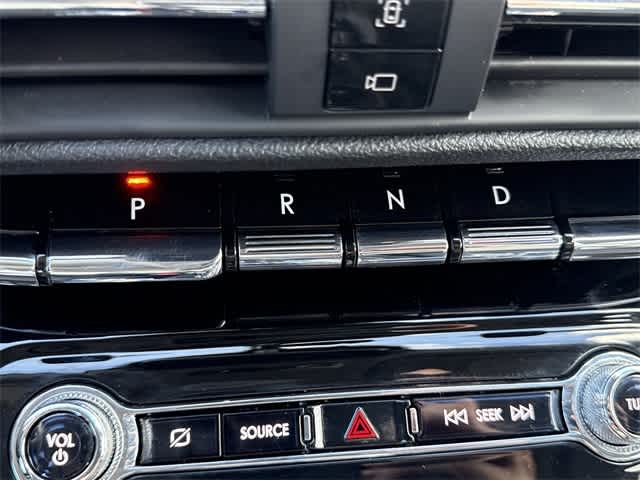 Thumbnail: 2020 Lincoln Corsair - 18