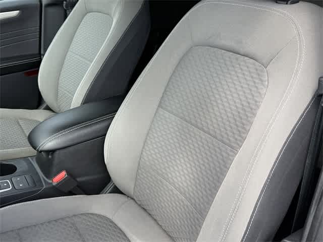 Thumbnail: 2022 Ford Escape - 12